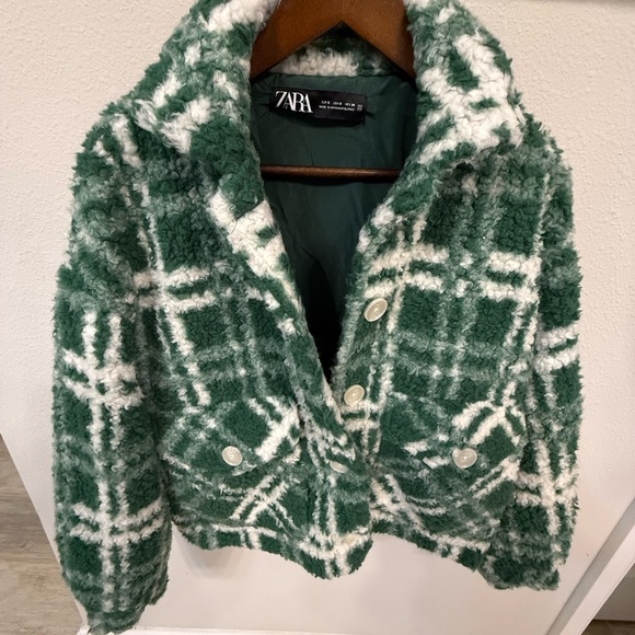 Zara Jackets & Blazers - Zara Green and White Plaid Jacket